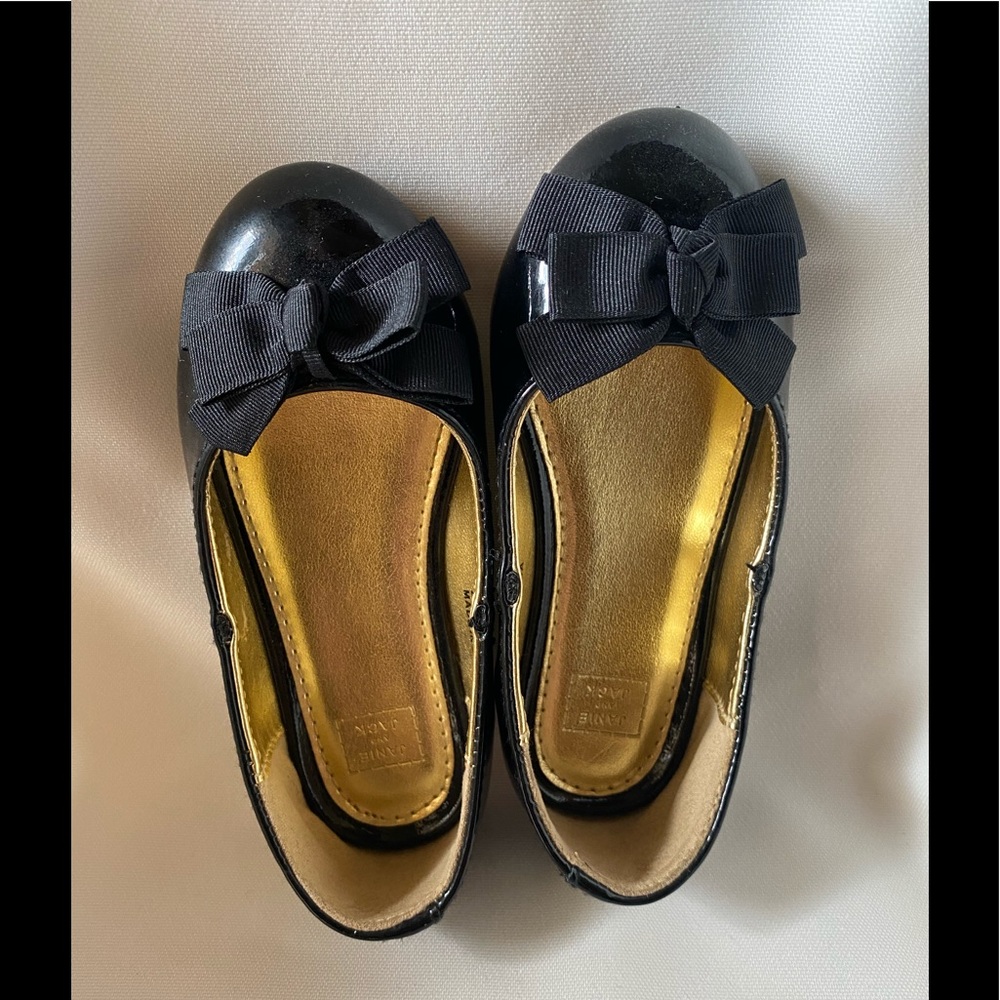 Janie and jack black ballet flats